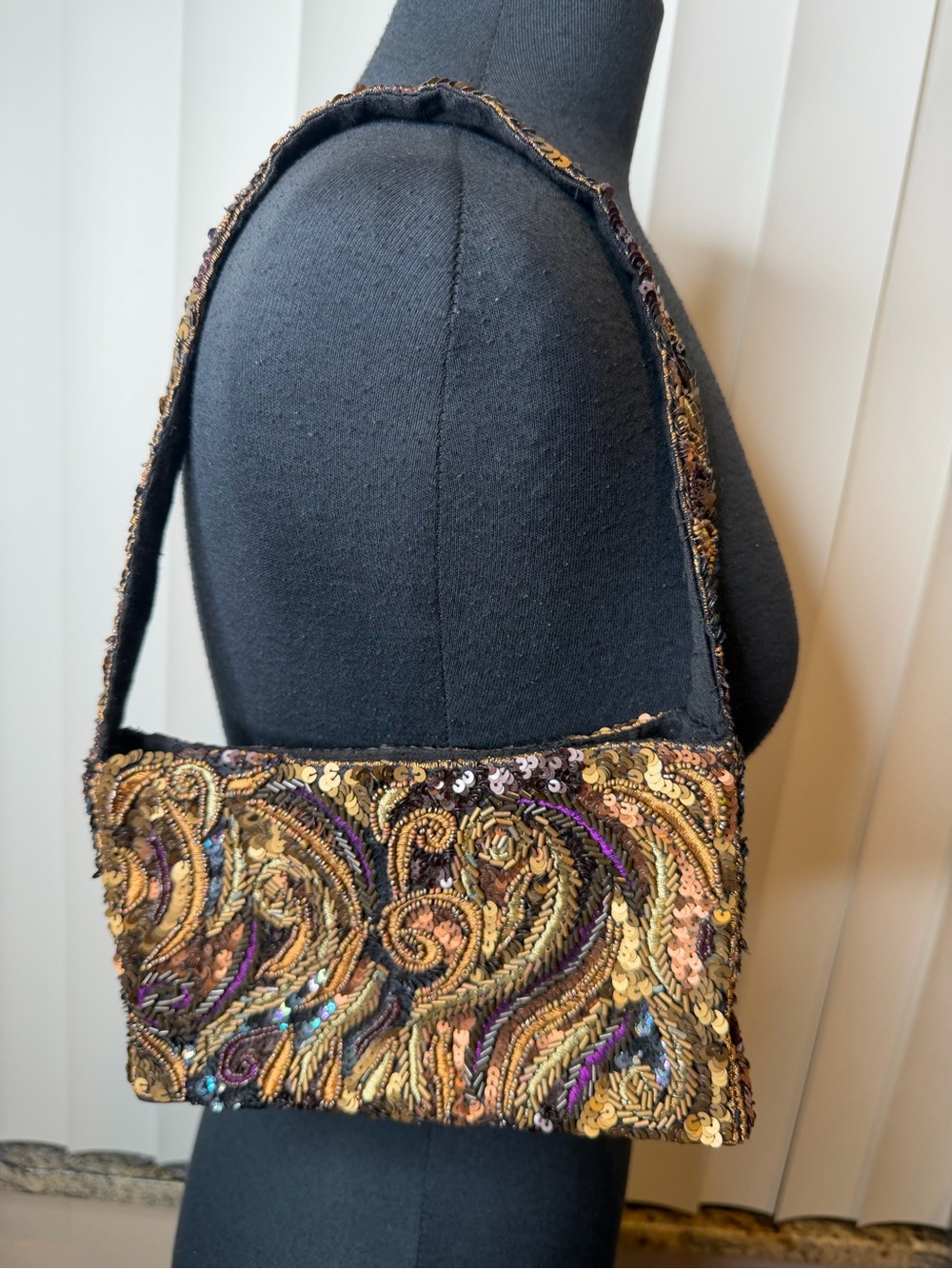 Vintage brown gold beaded sequined tapestry evening shoulder bag.